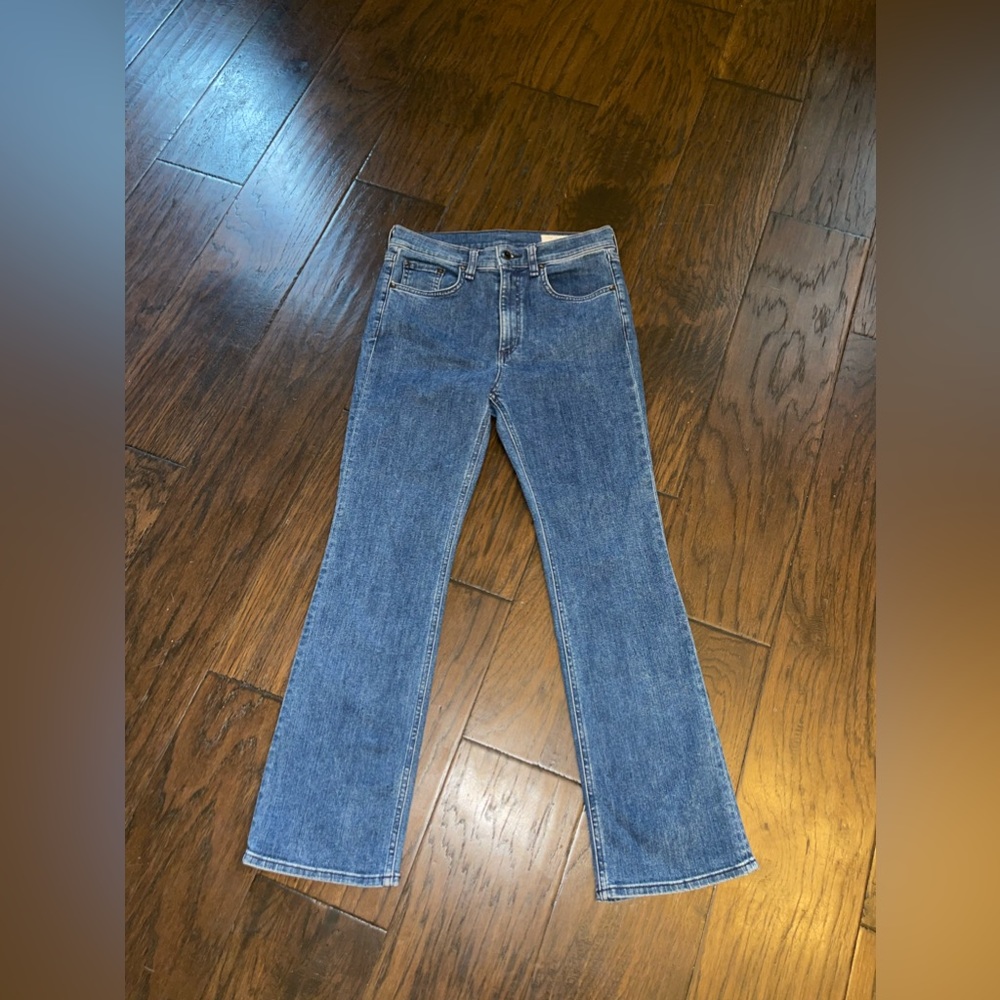 Rag and Bone woman’s cropped jeans size 27, EUC